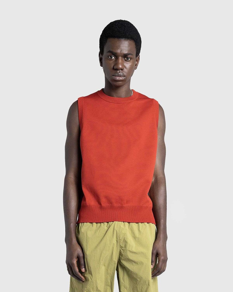 Strik | Highsnobiety HS05 Poly Knit Sweater Vest Ruby Red